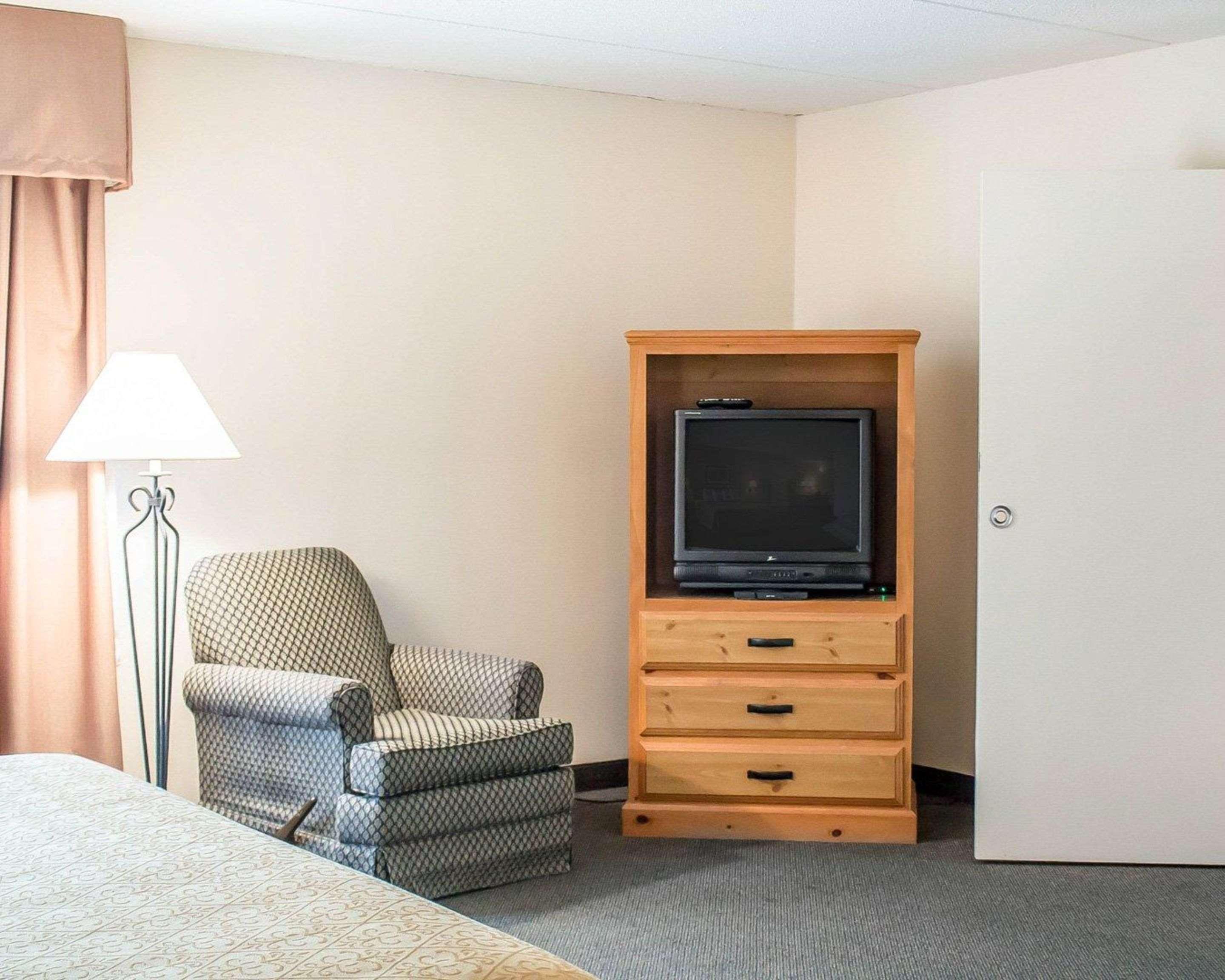 Quality Inn Rhinelander Ngoại thất bức ảnh