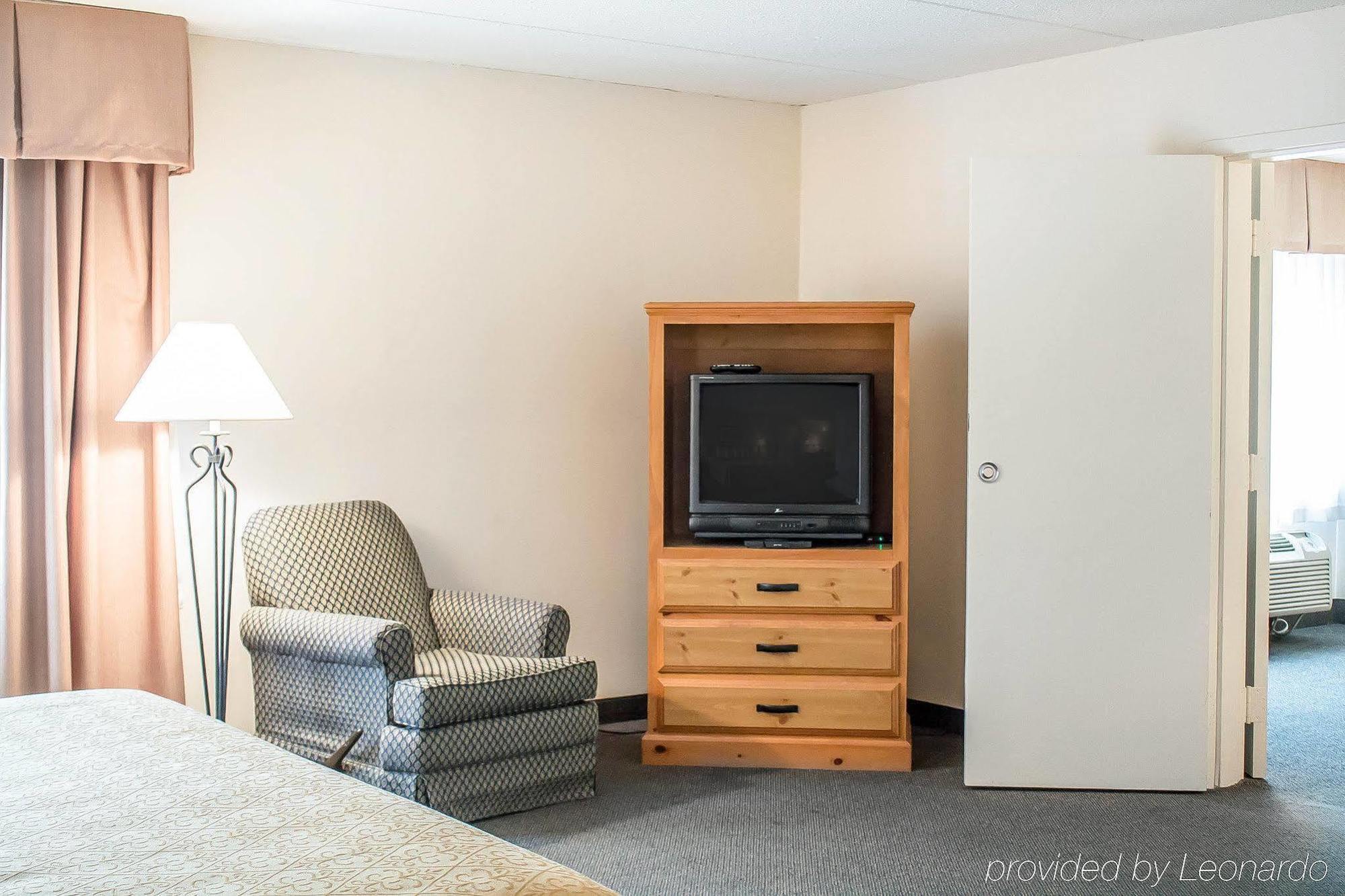 Quality Inn Rhinelander Ngoại thất bức ảnh