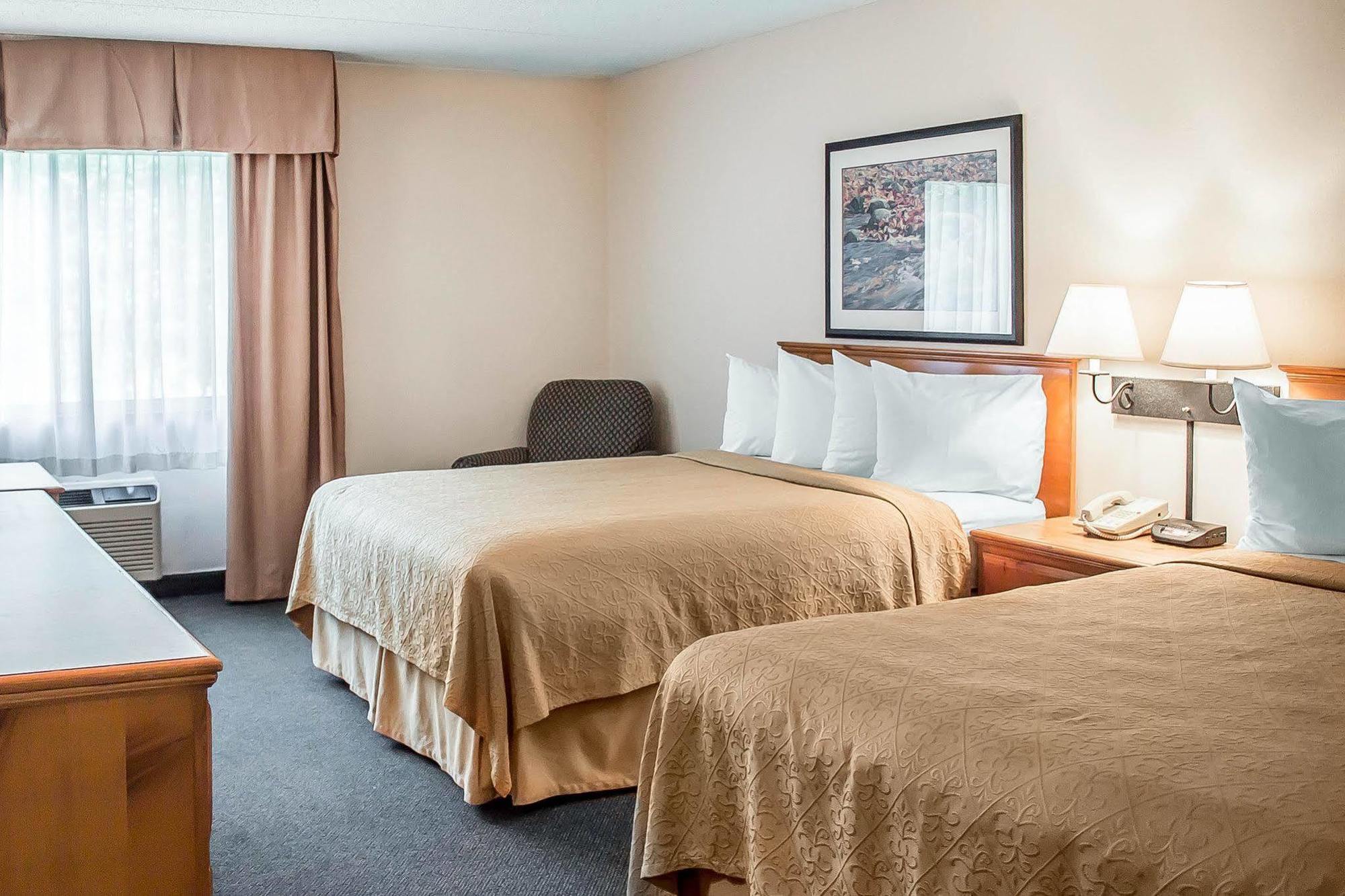 Quality Inn Rhinelander Ngoại thất bức ảnh